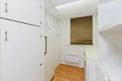 2110 E 17th Street, Bremerton, WA 98310 - Photo 25