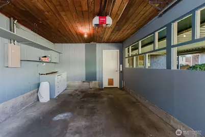 2110 E 17th Street, Bremerton, WA 98310 - Photo 31