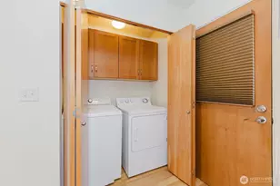 2110 E 17th St, Bremerton, WA 98310 - Photo 23