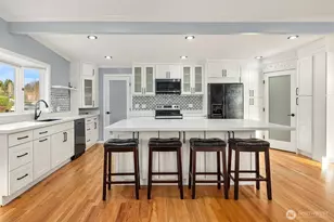 15411 SE 8th St, Bellevue, WA 98007 - Photo 5