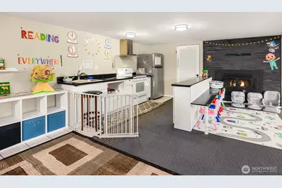 15411 SE 8th Street, Bellevue, WA 98007 - Photo 13