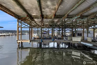 3911 Lake Washington Boulevard SE #B10, Bellevue, WA 98006 - Photo 5