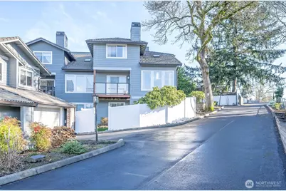 7326 Steilacoom Boulevard SW #D3, Lakewood, WA 98499 - Photo 3