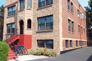 6710 Greenwood Ave N, Seattle, WA 98103 - Photo 3