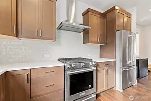 1109 146th St SW, Lynnwood, WA 98087 - Photo 7