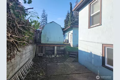 414 E 12th Street, Port Angeles, WA 98362 - Photo 17