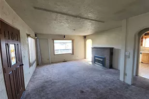 414 E 12th St, Port Angeles, WA 98362 - Photo 3