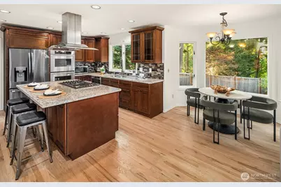 16707 NE 124th Street, Redmond, WA 98052 - Photo 9