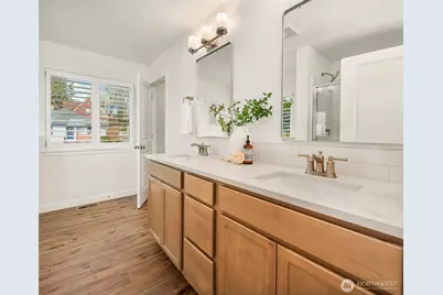 2401 E 16th Street, Bremerton, WA 98310 - Photo 19