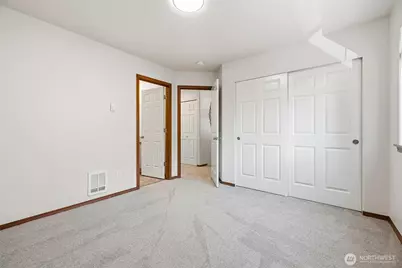 434 Oak Hill Lane, Burlington, WA 98233 - Photo 17