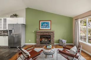 27615 221st Ave SE, Maple Valley, WA 98038 - Photo 3