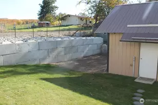 27 Orchard Loop N, Tonasket, WA 98855 - Photo 21