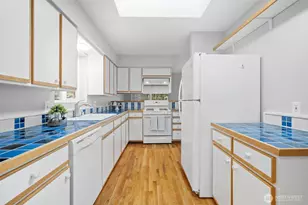 1216 E Clearbrook Dr, Bellingham, WA 98229 - Photo 3