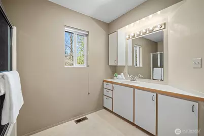 1216 E Clearbrook Drive, Bellingham, WA 98229 - Photo 17