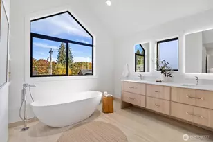 2515 35th Ave W, Seattle, WA 98199 - Photo 25