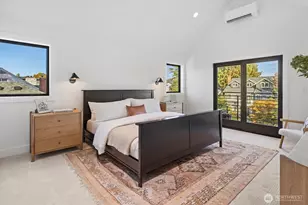 2515 35th Ave W, Seattle, WA 98199 - Photo 21