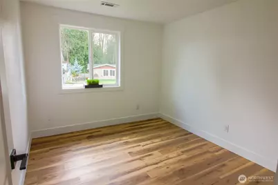 704 NE Normandy, Bremerton, WA 98310 - Photo 9