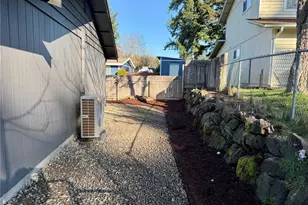 704 NE Normandy, Bremerton, WA 98310 - Photo 15