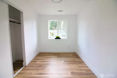 704 NE Normandy, Bremerton, WA 98310 - Photo 11