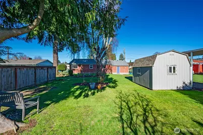 1704 Rainier Street, Sumner, WA 98390 - Photo 27