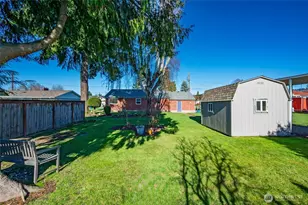 1704 Rainier St, Sumner, WA 98390 - Photo 27