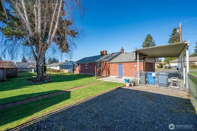 1704 Rainier Street, Sumner, WA 98390 - Photo 25