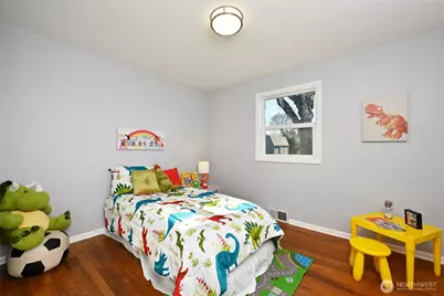 1704 Rainier Street, Sumner, WA 98390 - Photo 15