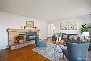 1704 Rainier St, Sumner, WA 98390 - Photo 5