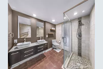 4711 116th Avenue SE, Bellevue, WA 98006 - Photo 17