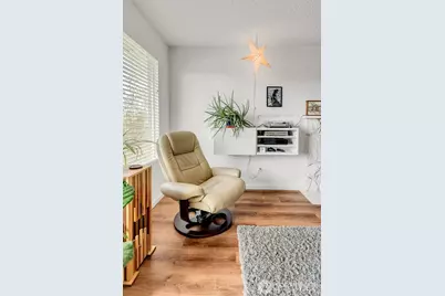 8000 28th Avenue NW #320, Seattle, WA 98117 - Photo 9