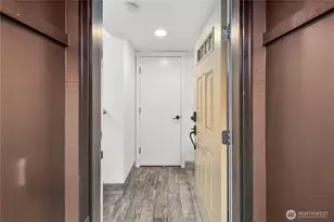 2017 NW 59th St, Seattle, WA 98107 - Photo 3