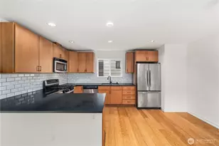 2017 NW 59th St, Seattle, WA 98107 - Photo 11