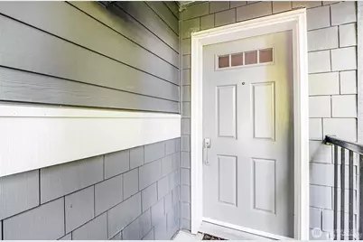 5523 Lakemont Boulevard SE #604, Bellevue, WA 98006 - Photo 3