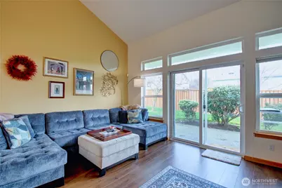 170 NW 13th Court, Oak Harbor, WA 98277 - Photo 5