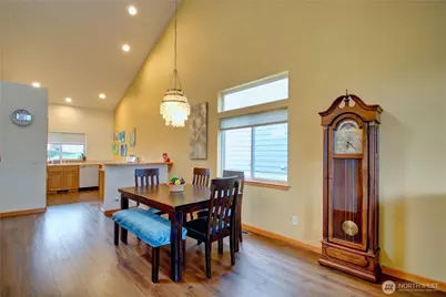 170 NW 13th Court, Oak Harbor, WA 98277 - Photo 11