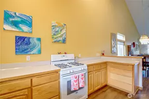 170 NW 13th Ct, Oak Harbor, WA 98277 - Photo 13