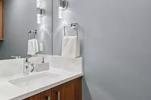 1600 43rd Ave E, Seattle, WA 98112 - Photo 15