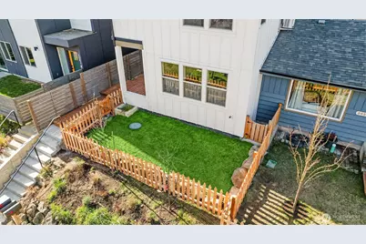 5037 25th Avenue SW, Seattle, WA 98106 - Photo 33