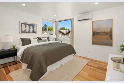 6042 B 41st Avenue SW, Seattle, WA 98136 - Photo 17