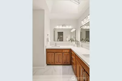 23928 SE 42nd Place, Sammamish, WA 98029 - Photo 23