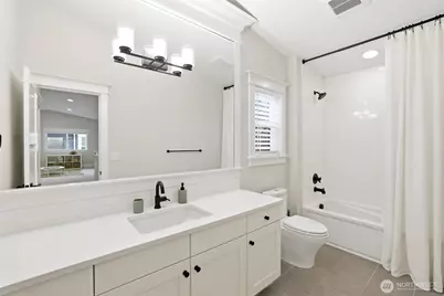 4716 48th Avenue NE, Seattle, WA 98105 - Photo 31