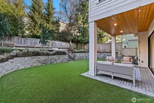 4716 48th Ave NE, Seattle, WA 98105 - Photo 35