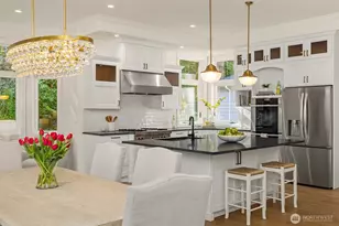 11710 Arrow Point Dr NE, Bainbridge Island, WA 98110 - Photo 7