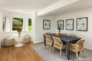 11710 Arrow Point Dr NE, Bainbridge Island, WA 98110 - Photo 23