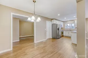 9004 218th St SW, Edmonds, WA 98026 - Photo 7