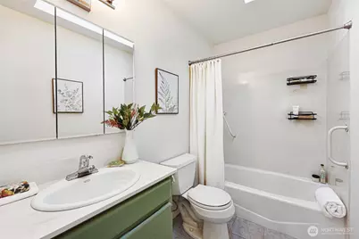 16505 67th Avenue W, Lynnwood, WA 98037 - Photo 17