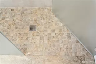 16326 Lake Hills Blvd, Bellevue, WA 98008 - Photo 21