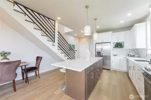 1019 Sturgus Ave S, Seattle, WA 98144 - Photo 9