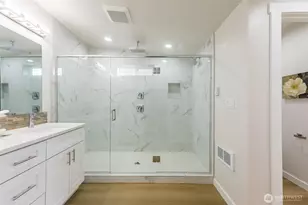 1019 Sturgus Ave S, Seattle, WA 98144 - Photo 17