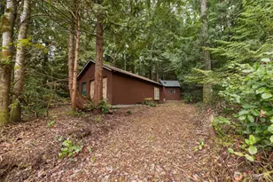 9520 Dishman Rd NW, Bremerton, WA 98312 - Photo 37